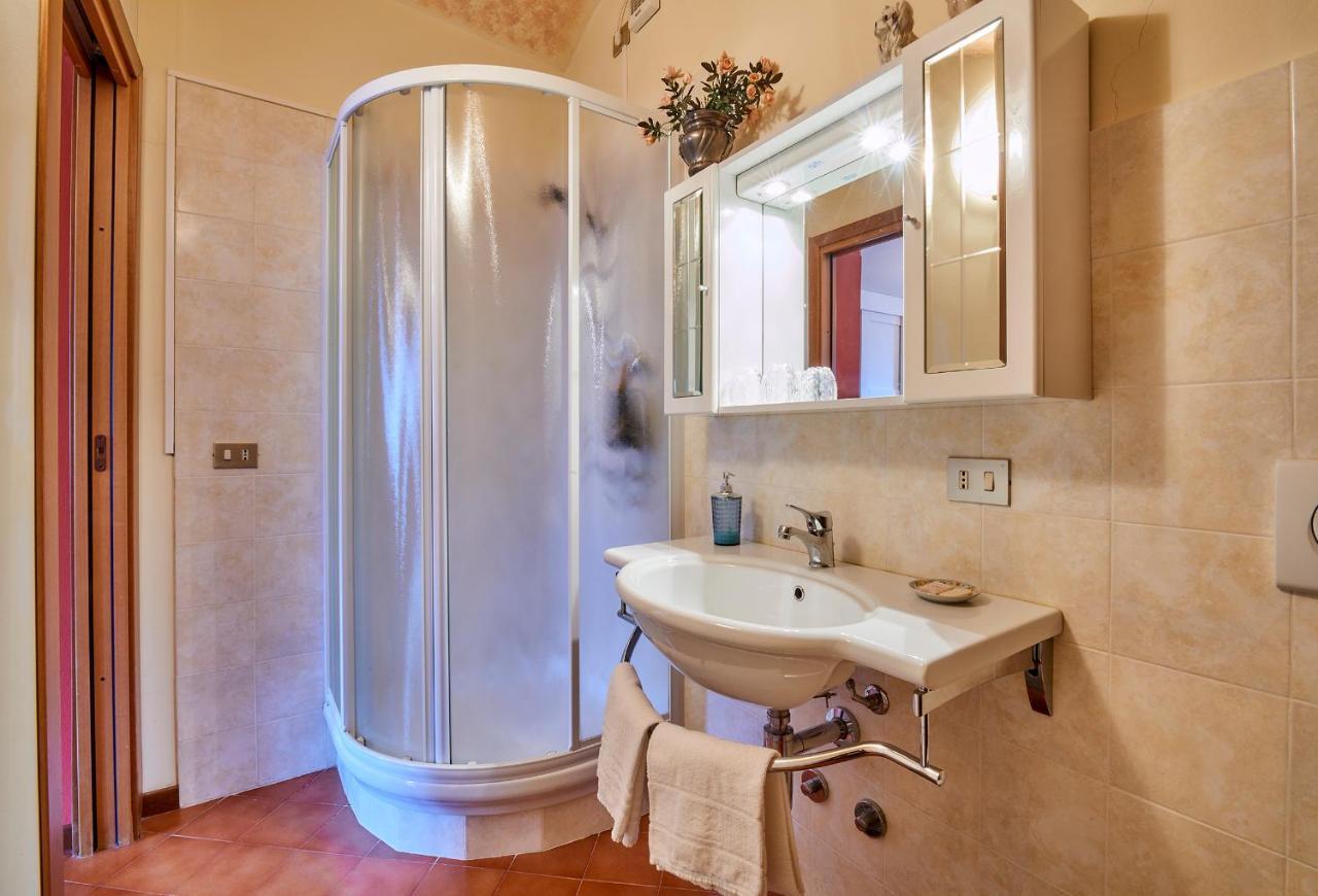 B&B - Foresteria - Frontelago Lake Como Mandello del Lario Exterior photo